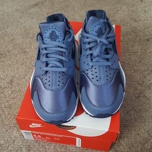 Nike Air Huarache Sneakers